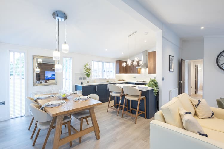 Image of a kitchen